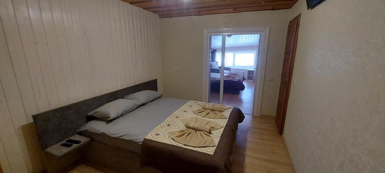 U Stozi Hotel Dragobrat Exterior foto